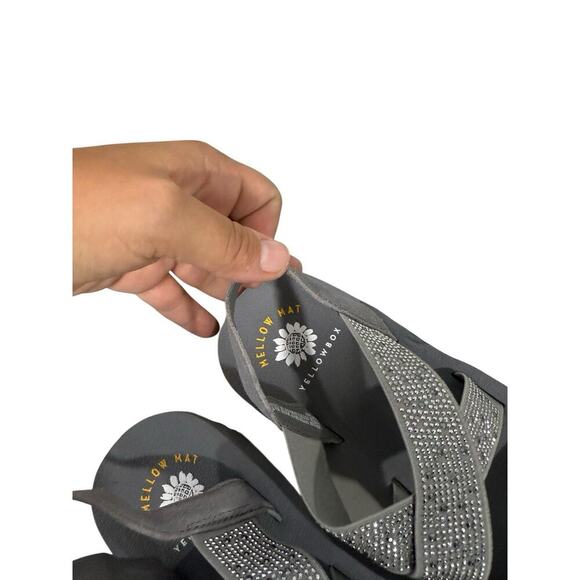 Yellow box Light Gray Grey Rhinestone Strappy Platform Sandals Women’s Size 8.5 - Picture 4 of 8